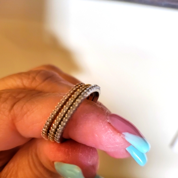 Rings trio set size 8.5 - Picture 4 of 7